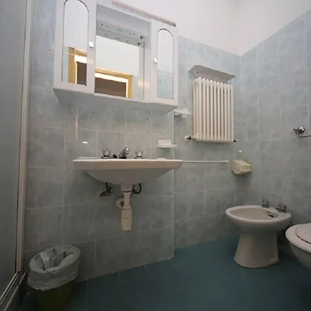 Hotel Lugano 2*